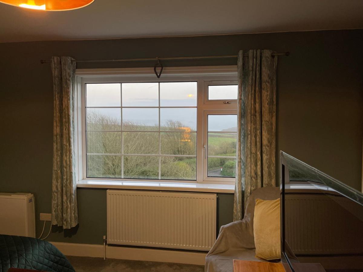 New Wiggle Farmhouse Millbrook Extérieur photo