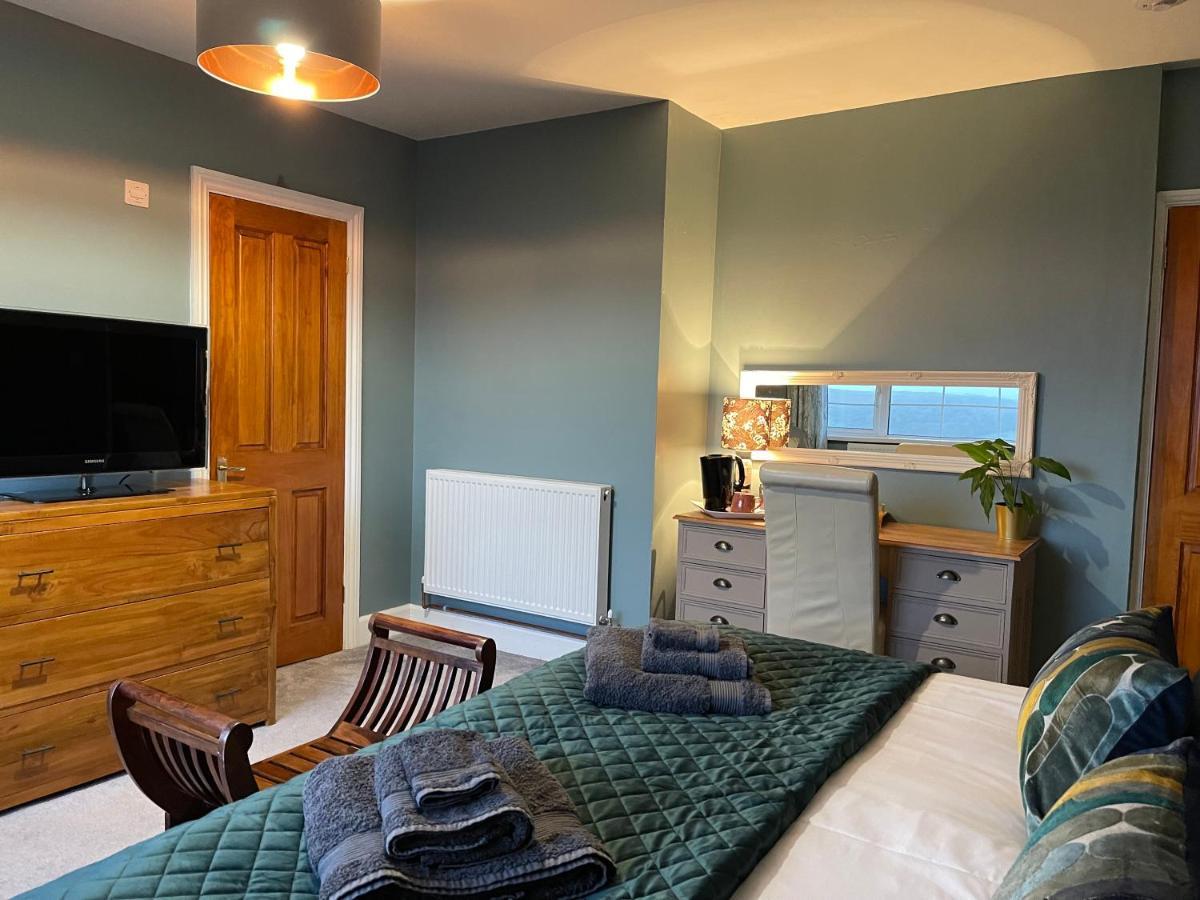 New Wiggle Farmhouse Millbrook Extérieur photo